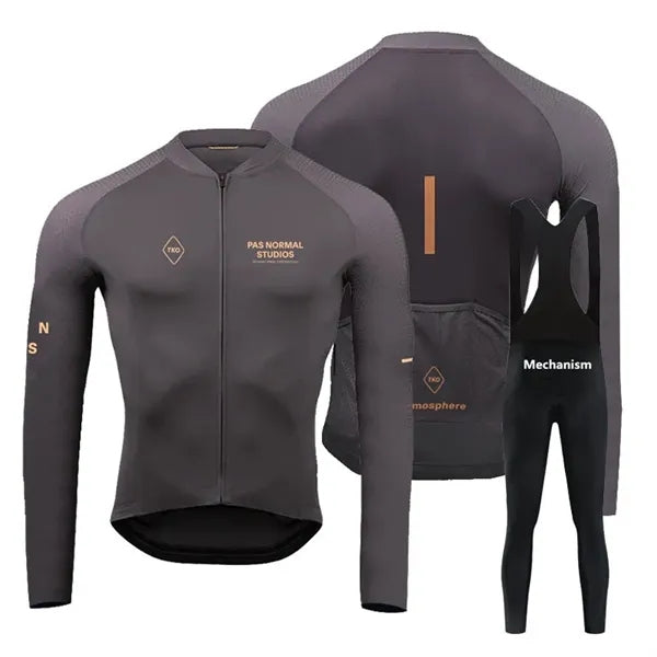 Long Sleeved Cycling Clothing Set