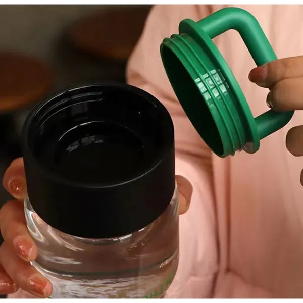 Mini high temperature resistant graduated water cup