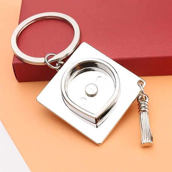 Graduation cap keychain