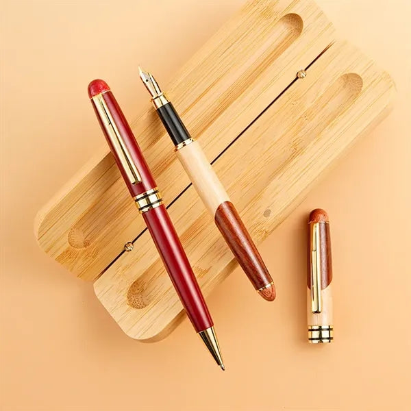 The vintage pen case for wooden fountain pens