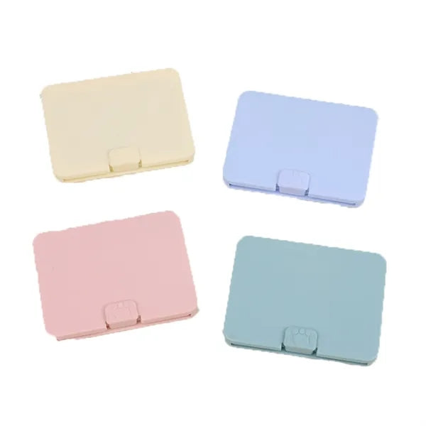 Portable comb and small mirror