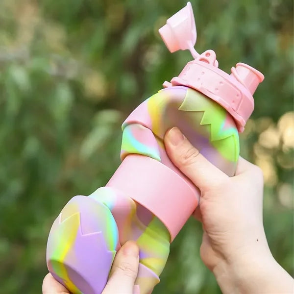 24oz Foldable Eggshell Silicone Bottle with Carabiner