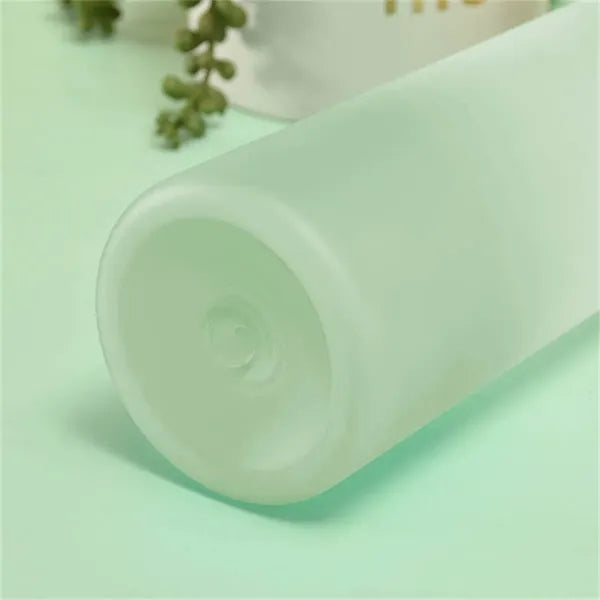 22oz Frosted Spray Plastic Sports Water Bottle