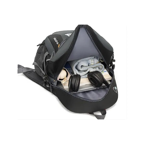 Large-capacity hiking backpack