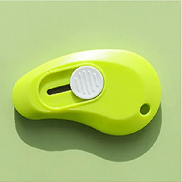 Portable mini utility knife