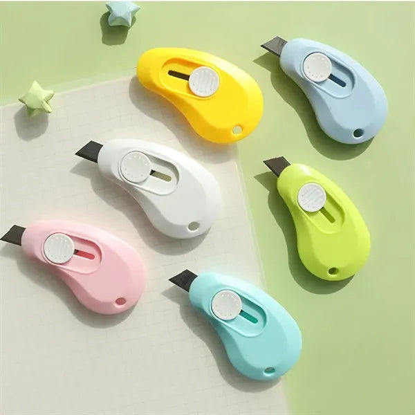 Portable mini utility knife