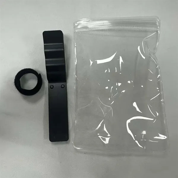 Outdoor Grade V cigar holder