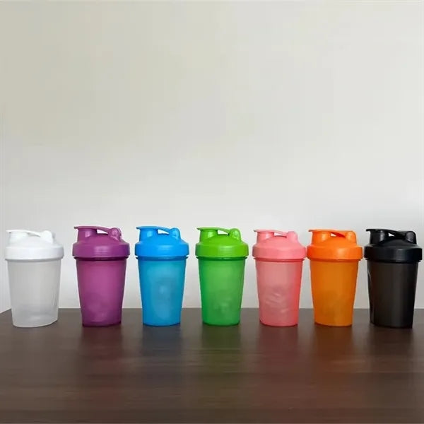 13.5 oz Shaker Bottles for Protein Mixes
