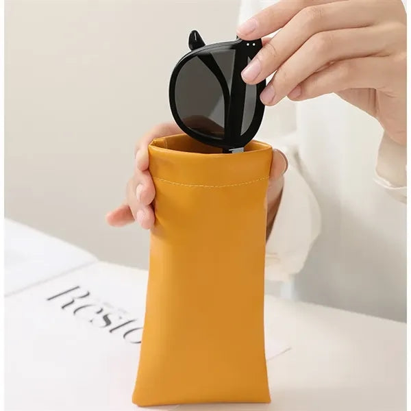 Compact Glasses Sleeve