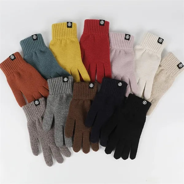 Touchscreen Warming Gloves With An Opening Tt The Fingertips
