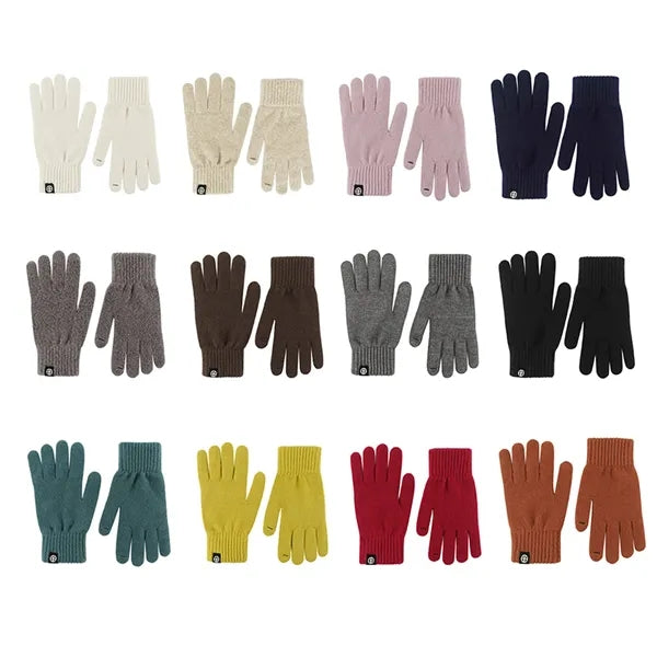 Touchscreen Warming Gloves With An Opening Tt The Fingertips