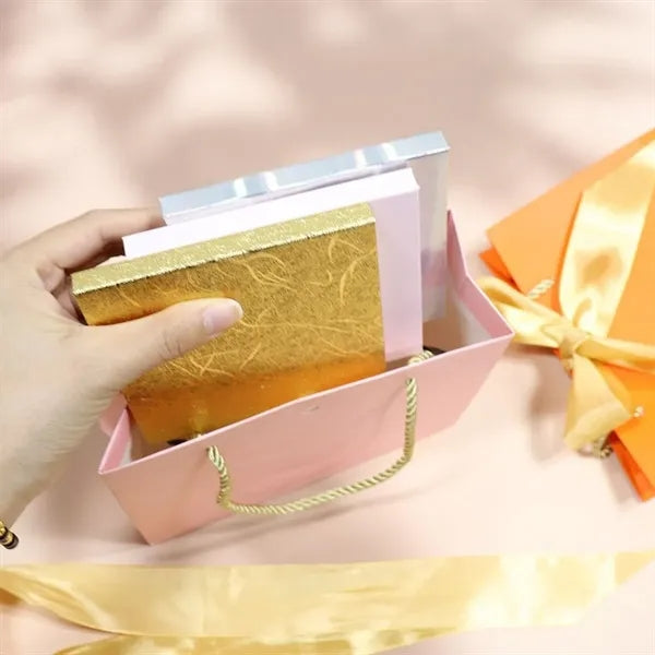 Luxury Customized Gift Paper Bags with Handle And Ribbon