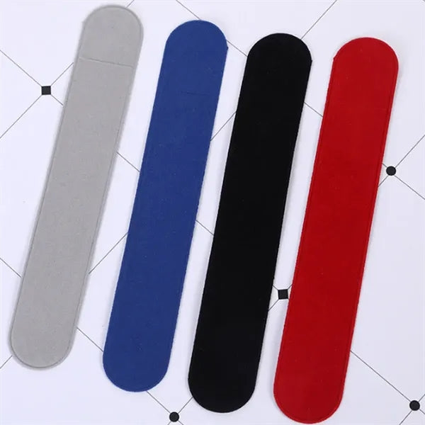 Smooth Writing Ballpoint Pen Set w/ Soft Slim Flannel Sleeve