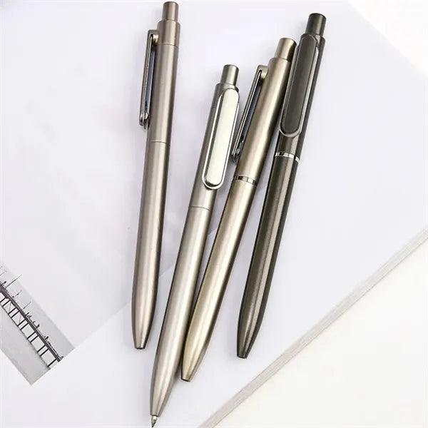 0.5 mm Fine Point Retractable Gel Pens black ink