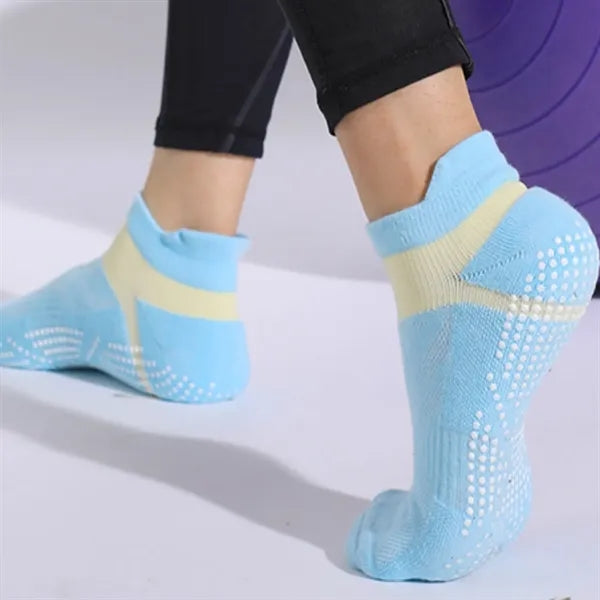 Nice Anti-Skid Pilate Grip Yoga Socks