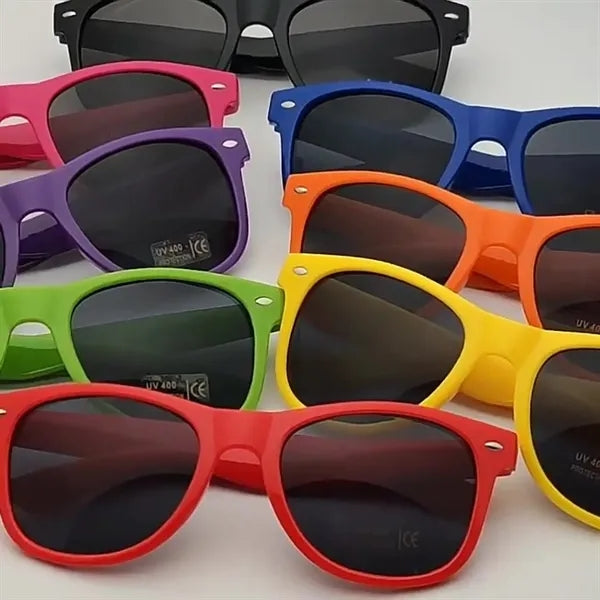 Two-Tone Translucent Mirrored Malibu Sunglasses