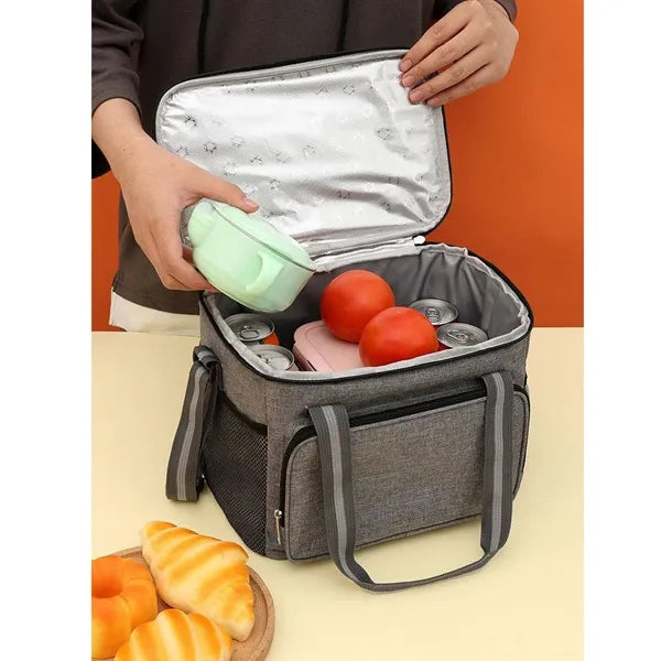 Insulated lunch bags for men and women