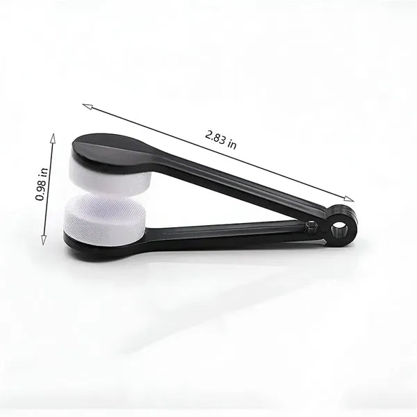 Eyeglass Brush Clip Cleaner