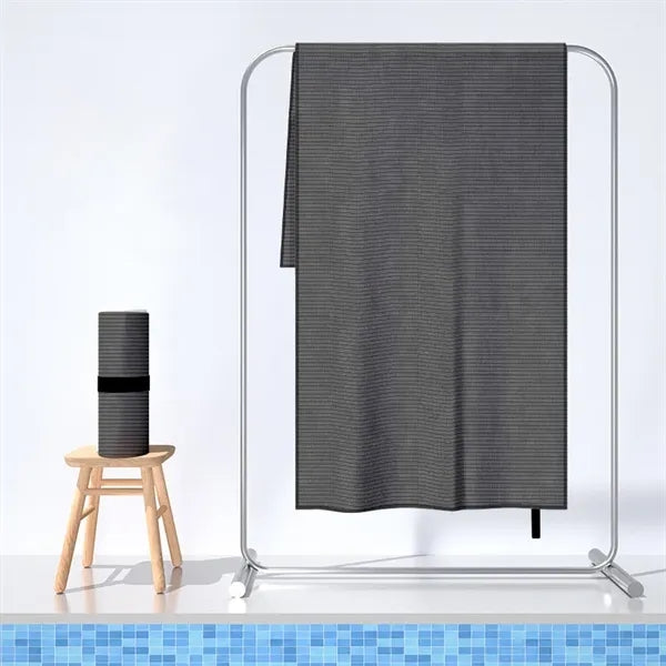 Sports fitness swimming quick-drying bath towel