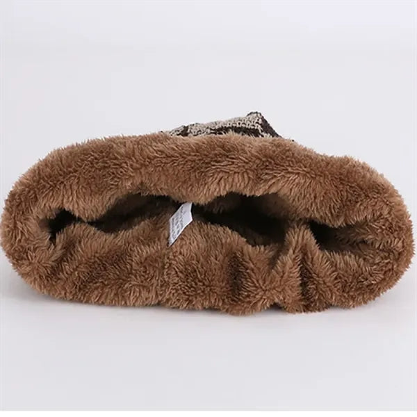 Winter Outdoor Warm hat for Men and Women and knitted hat