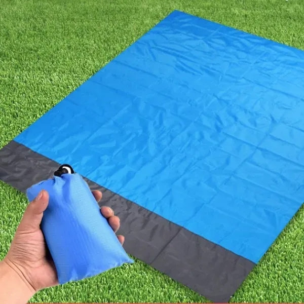 Waterproof Portable Beach Mat - Foldable Sand-Resistant