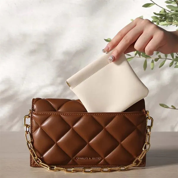 Squeeze Leather Storage Pouch