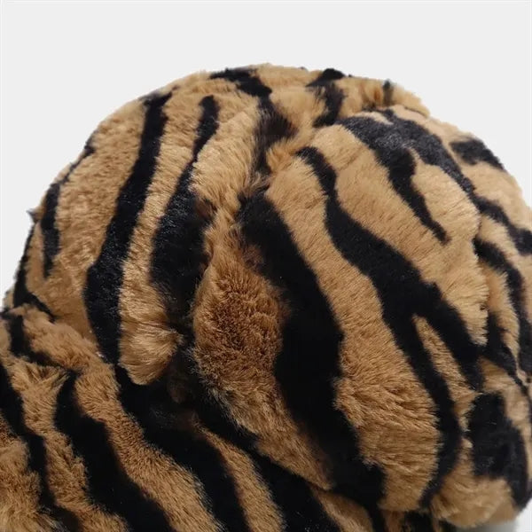 Autumn and Winter Fashion Outdoor Versatile Duck Tongue Hat