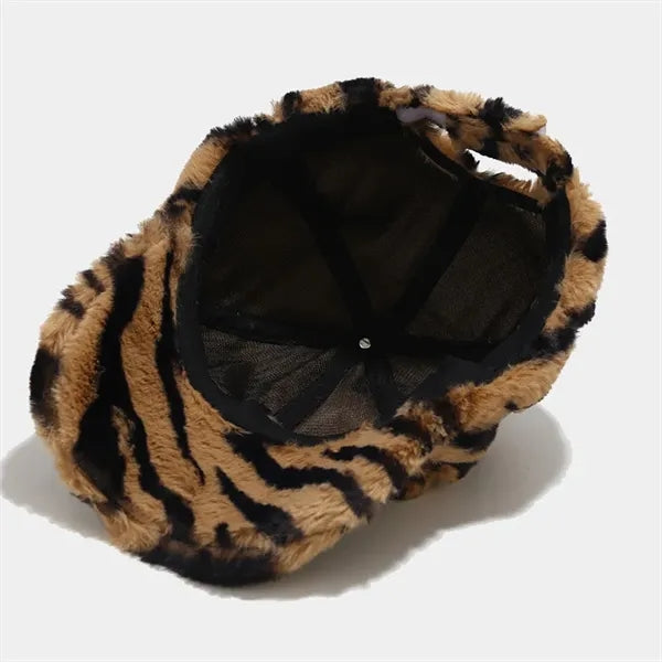 Autumn and Winter Fashion Outdoor Versatile Duck Tongue Hat