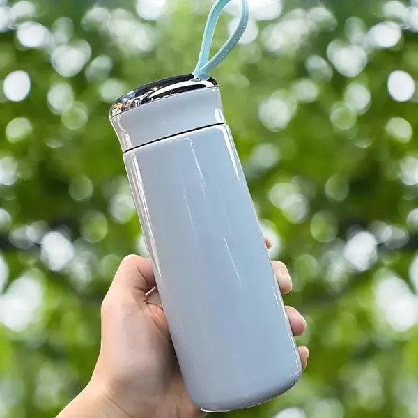Small gift: stylish insulated cup