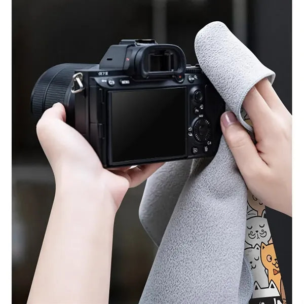 Self-Adhesive Magic Cloth Travel Organizer Pouch