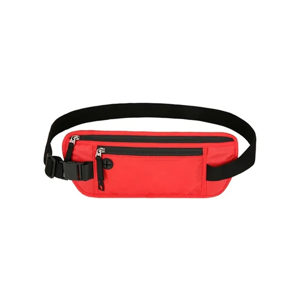 The waist bag features premium waterproof fabric, combining