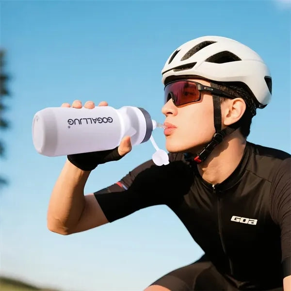 20Oz Sports Water Bottle with Dust Cover