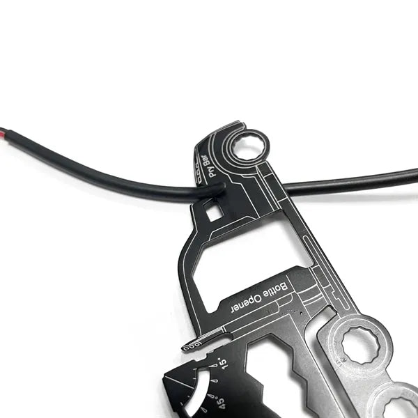 GearCard 21-in-1 Truck-Shaped Multi-Tool Steel Wallet Card
