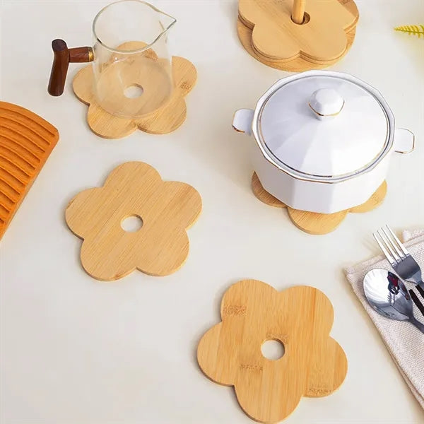 Flower-shaped Bamboo Heat Insulation Mat