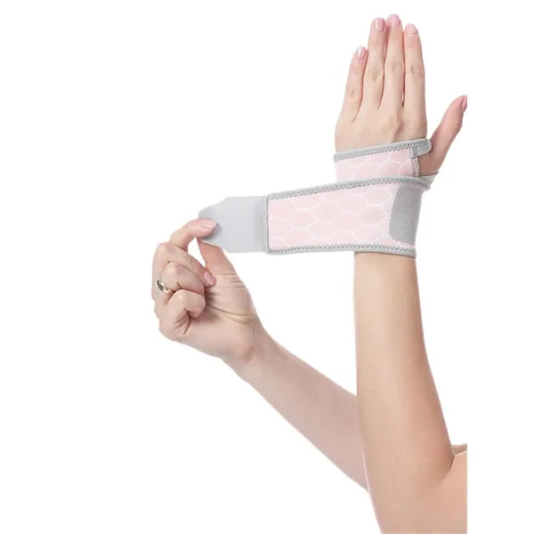 Sports wristband, breathable and adjustable wristband