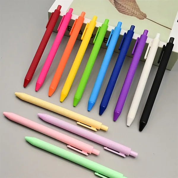 0.5mm Fine Point Plastic Retractable Gel Pens W/ Clip
