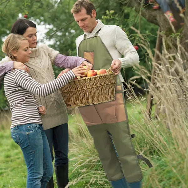 Multi-Pocket Gardening Apron for Pruning