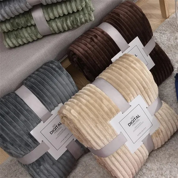 Solid Color Large Vertical Flange Velvet Blanket