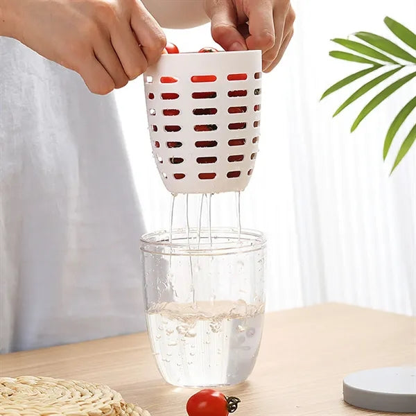 Portable Drainable Fruit Storage Cup with Fork