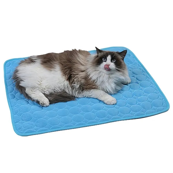 Portable Foldable Pet Cooling Mat For Indoor Outdoor Use