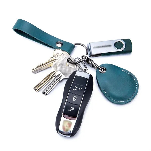 Multifunctional cowhide access card holder keychain