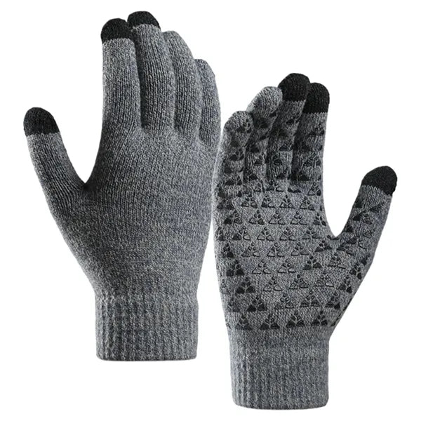 Knitted gloves