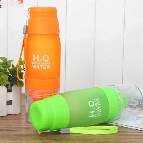 22oz. Frosted Lemon Water Bottle