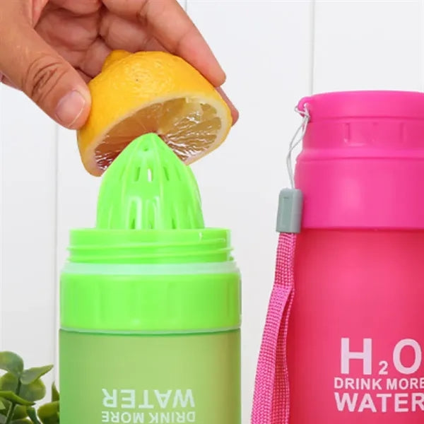 22oz. Frosted Lemon Water Bottle