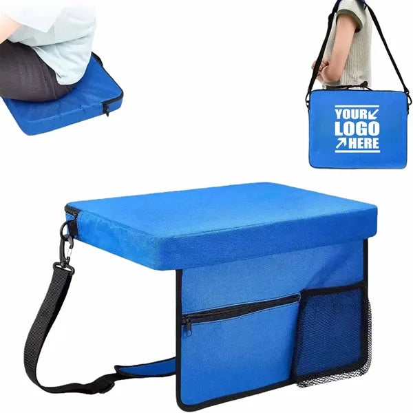 Outdoor seat with backrest and retractable thick cushion