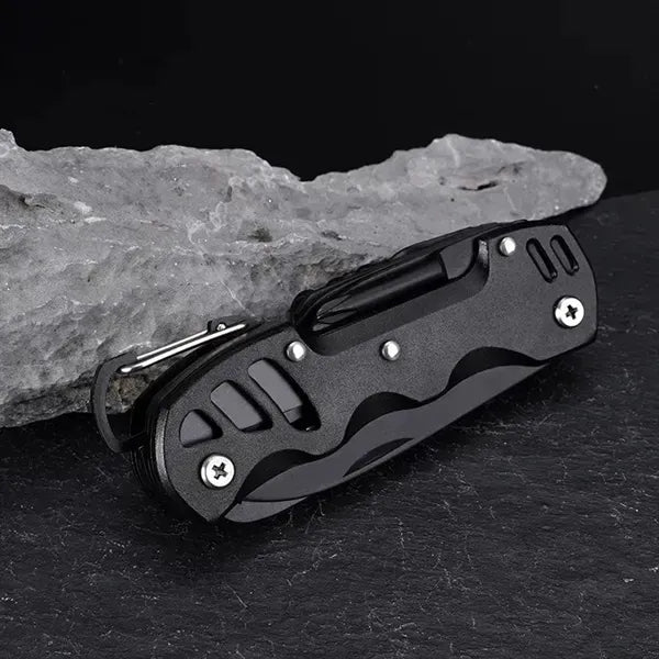 Portable Folding Tool With Safety Locking