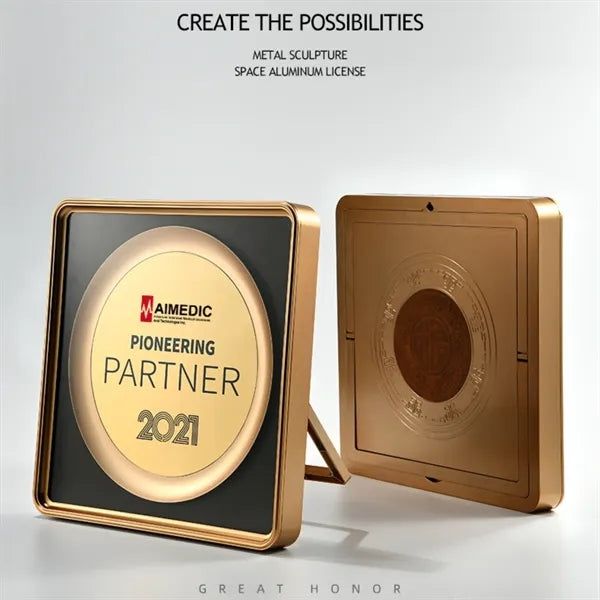 Acrylic Coating Gold Metal Award Corporate License Plaque