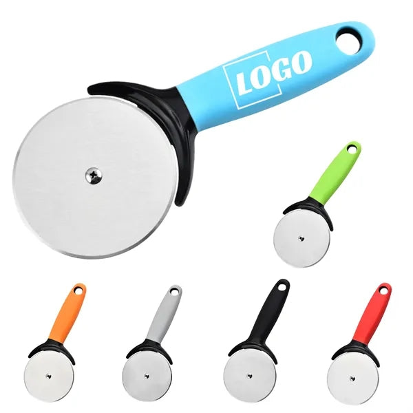 Household kitchen pizza cutter