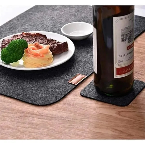 Absorbent Insulated Knife & Fork Pouch Placemat Set