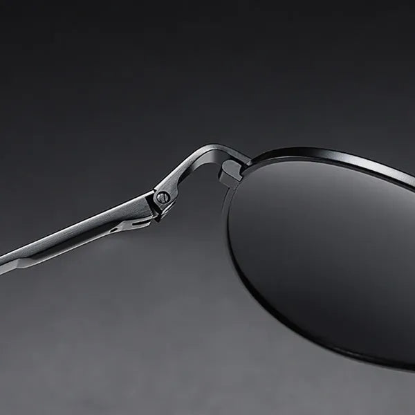 Classic Aviator Sunglasses with UV Protection